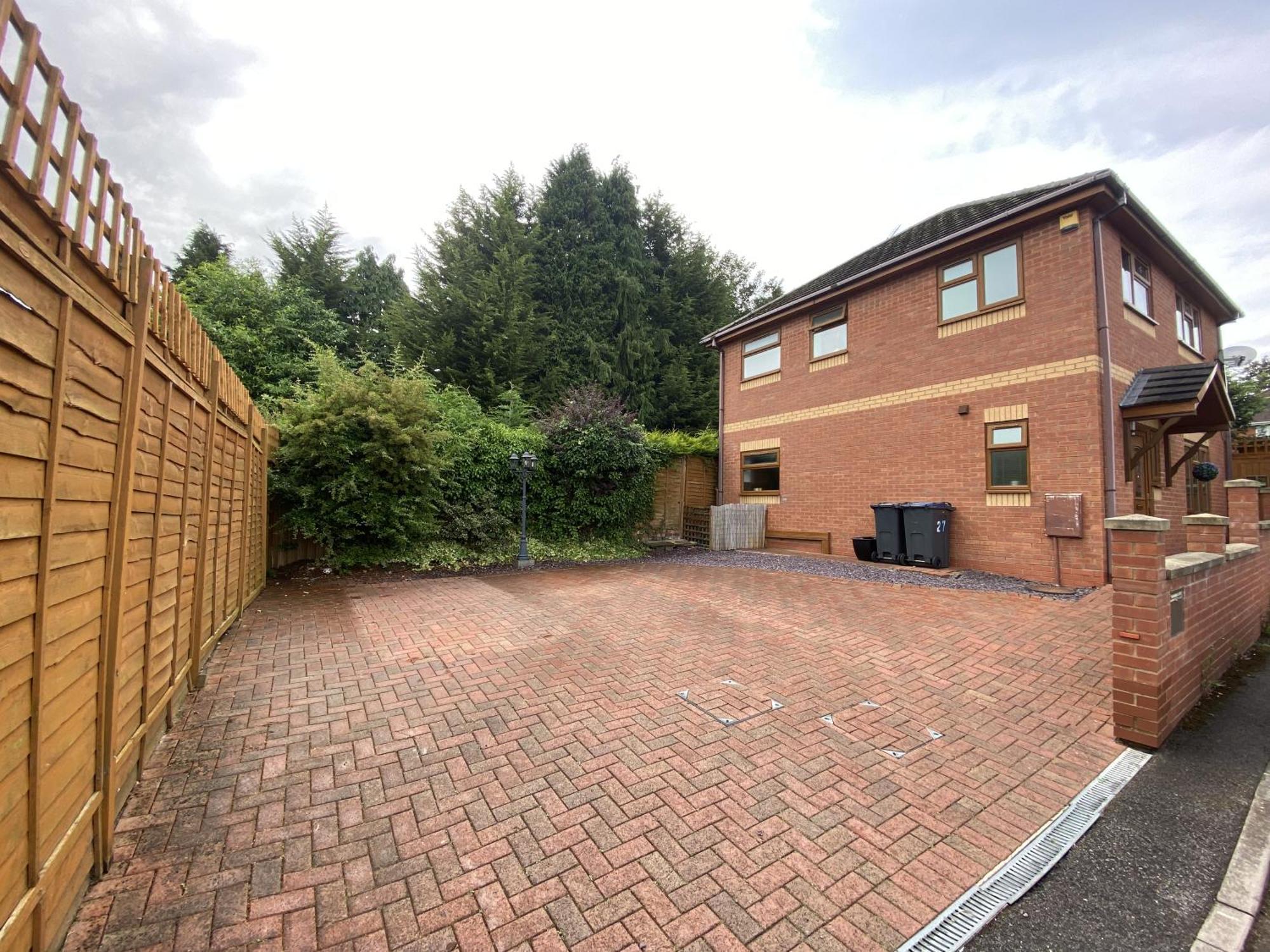 Cosy 3 Bedroom 2 Bathroom House With Parking Sheldon  Extérieur photo